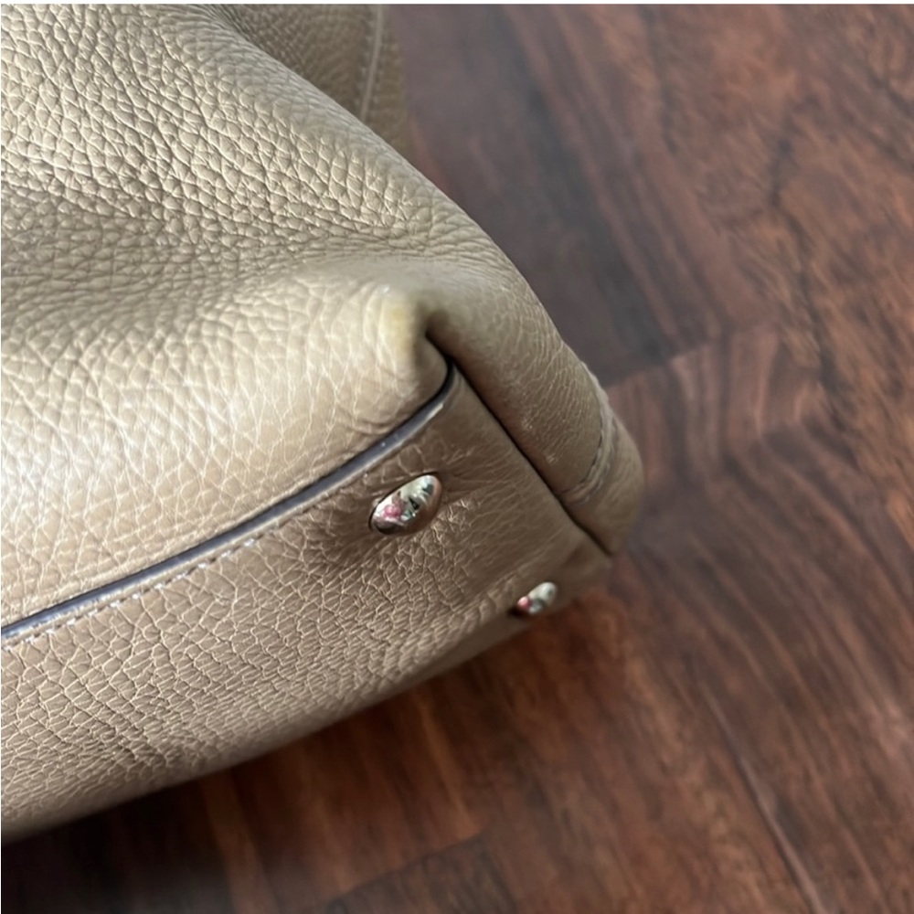 Gucci Soho working tote! Great everyday bag. Almost $4000 new!! - Picture 7 of 16
